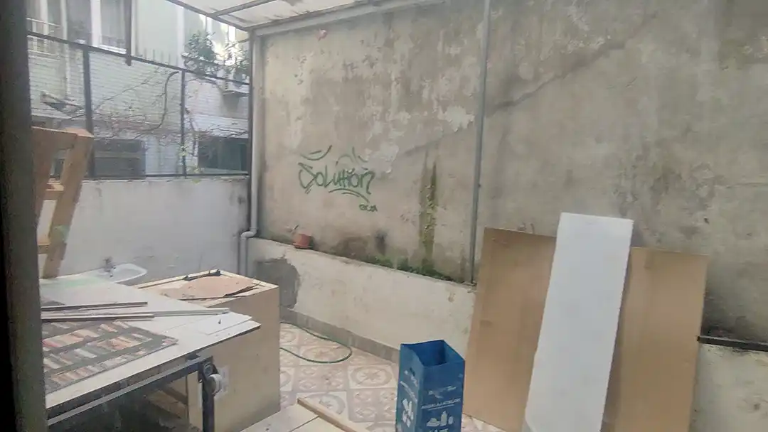 Beşiktaş Nüzhetiye Caddesi Kalıpcı Sokak’ta Satılık Kullanıma Hazır Dükkan