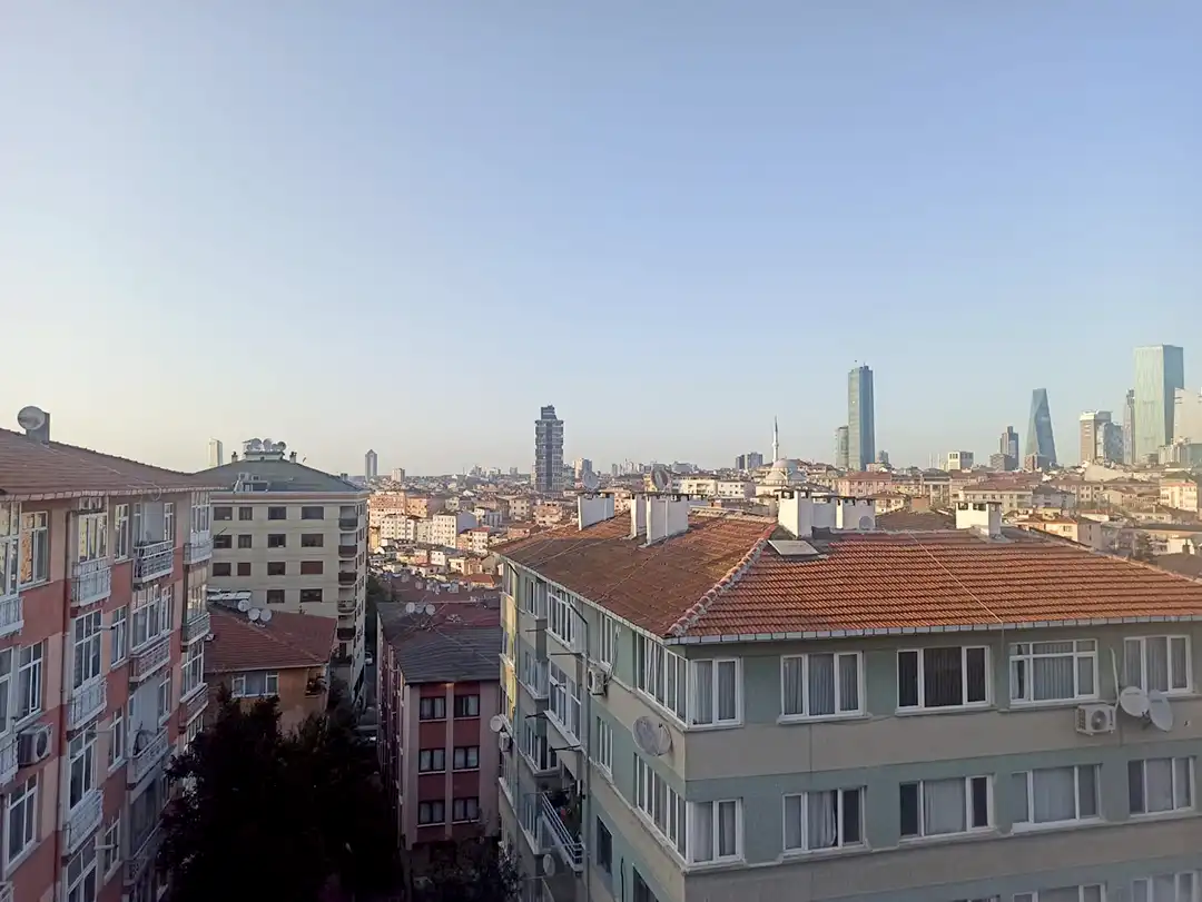 Şişli Mecidiyeköy’de Modern Şehir Apartmanında Satılık 1+1, 2+1 ve Dubleks Daireler