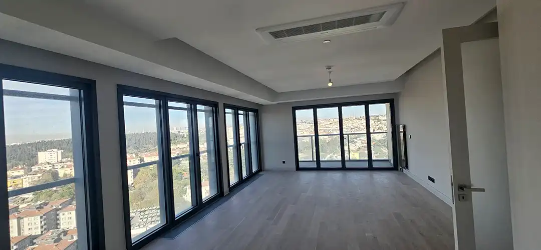 Sur Yapı Excellence Koşuyolu’nda Satılık 3+1 Lüks Daire | Deniz & Tarihi Yarımada Manzaralı