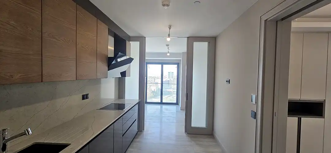 Sur Yapı Excellence Koşuyolu’nda Satılık 3+1 Lüks Daire | Deniz & Tarihi Yarımada Manzaralı