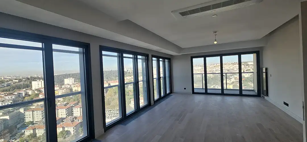 Sur Yapı Excellence Koşuyolu’nda Satılık 3+1 Lüks Daire | Deniz & Tarihi Yarımada Manzaralı
